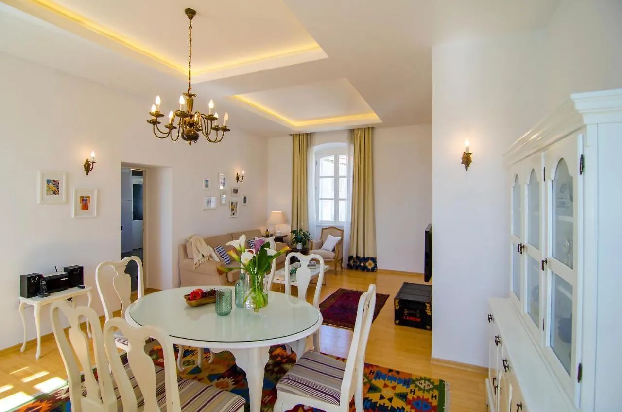 Gardino 1881 Apartment Split Croatia
